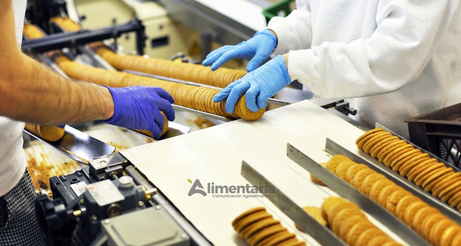 DINAVISA crea el Curso de Manipulación de Alimentos y emitirá un carnet digital para manipuladores