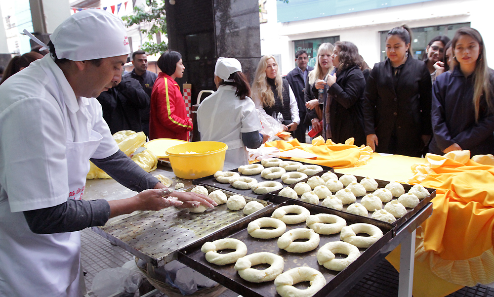 Organizan feria de la chipa y tendrá su espacio en la costanera